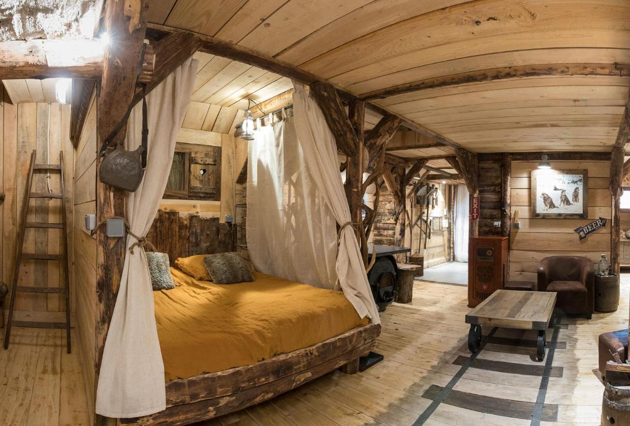 Отель La Mine De Buck Le Biot Экстерьер фото